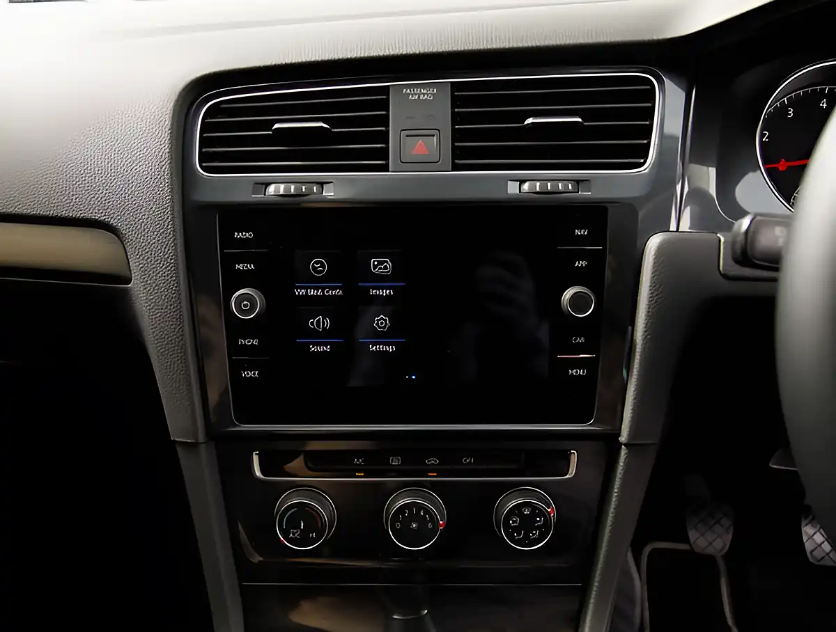 Used 2026 Volkswagen Golf Match Grey - Interior and Exterior details 13
