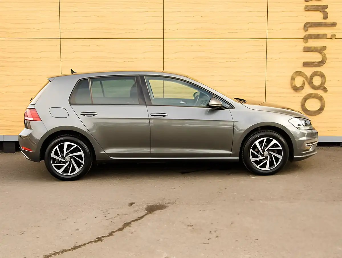 Used 2026 Volkswagen Golf Match Grey - Interior and Exterior details 8