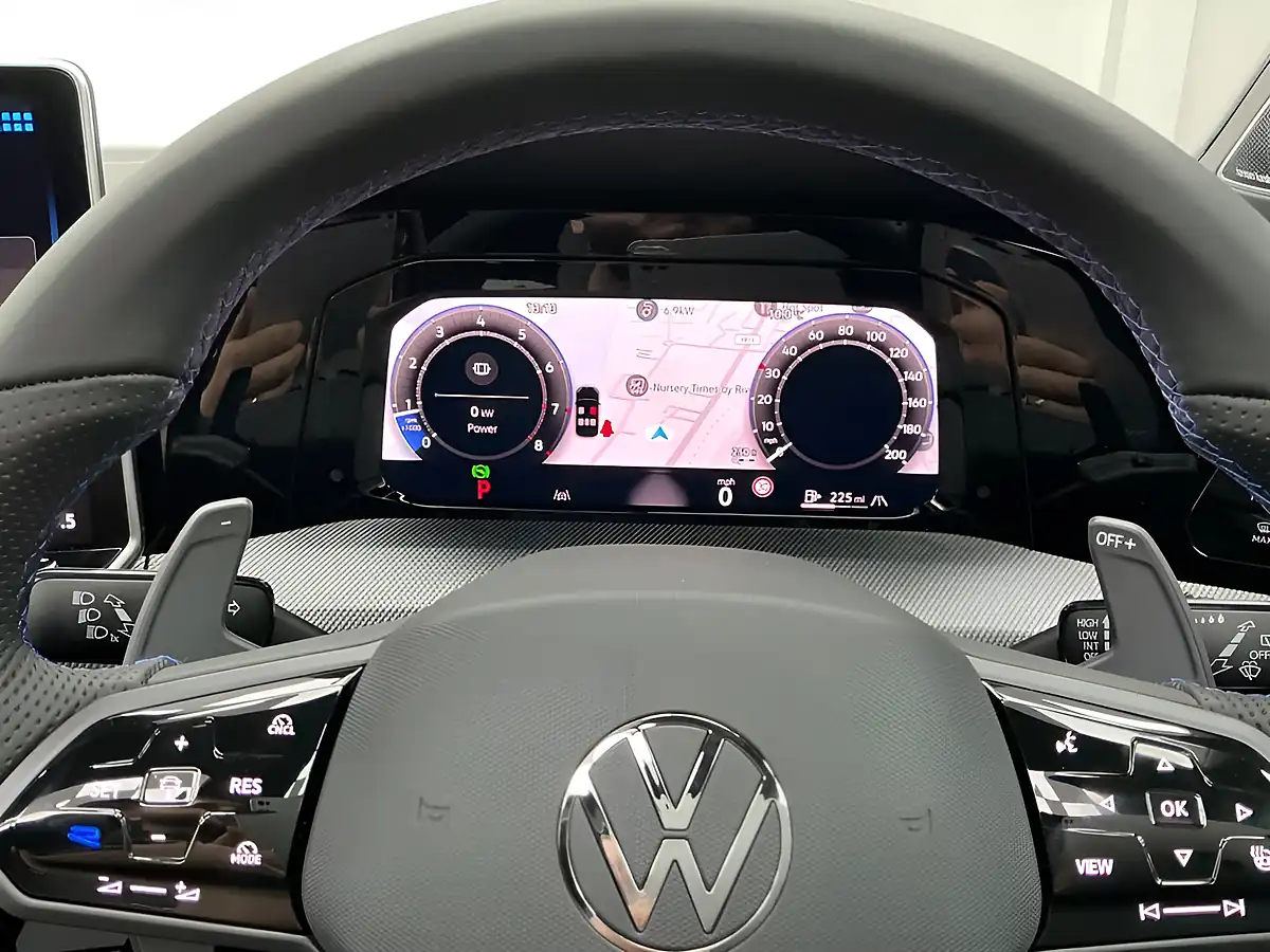 Used 2026 Volkswagen Golf R Black Edition Grenadilla Black - Interior and Exterior details 15