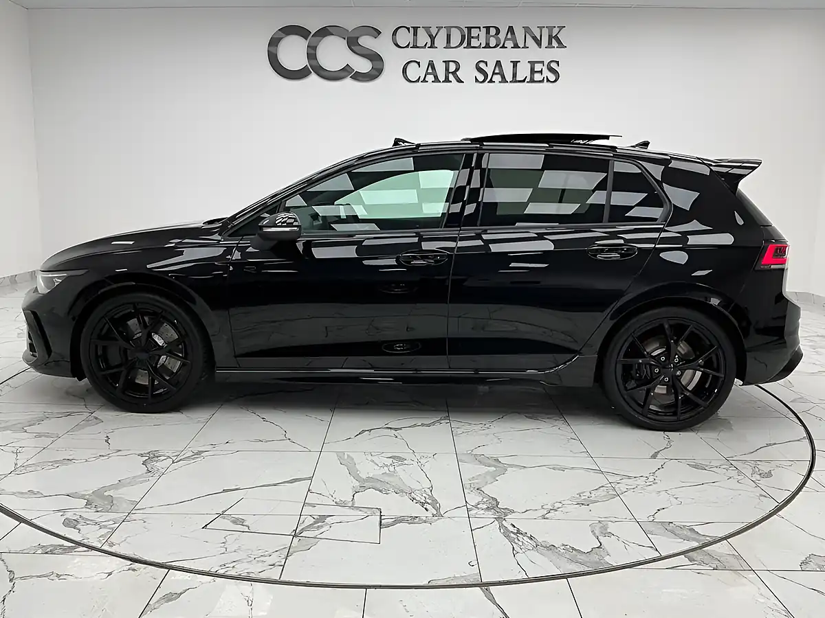 Used 2026 Volkswagen Golf R Black Edition Grenadilla Black - Interior and Exterior details 4