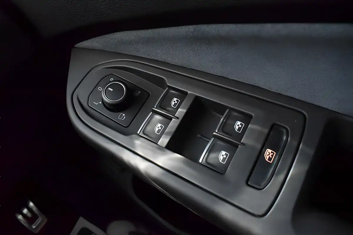 Used 2026 Volkswagen Golf R Black Edition Grey - Interior and Exterior details 17