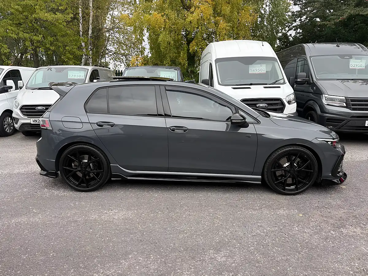 Used 2026 Volkswagen Golf R Black Edition Grey - Interior and Exterior details 7