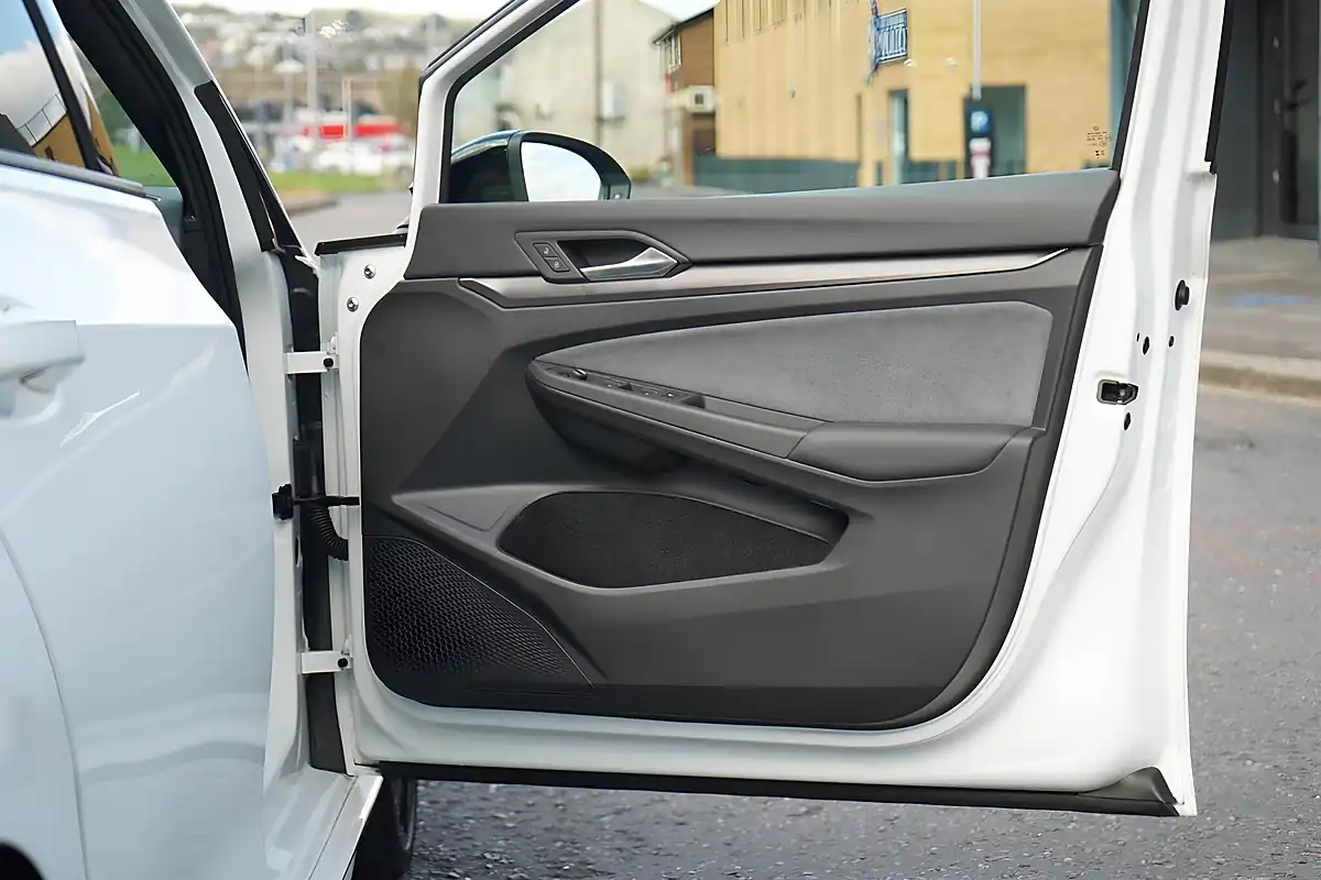 Used 2026 Volkswagen Golf R Black Edition White - Interior and Exterior details 12