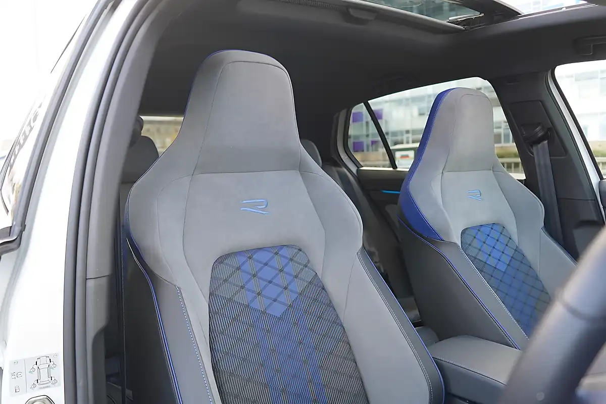 Used 2026 Volkswagen Golf R Black Edition White - Interior and Exterior details 15