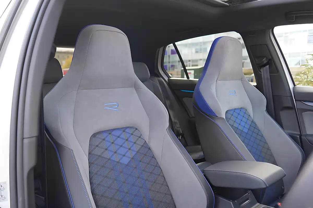 Used 2026 Volkswagen Golf R Black Edition White - Interior and Exterior details 3