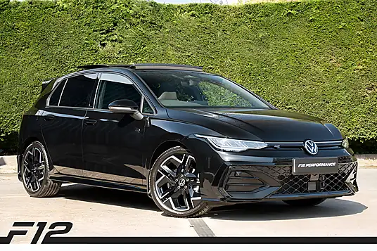 2026 Volkswagen Golf eTSI R-Line