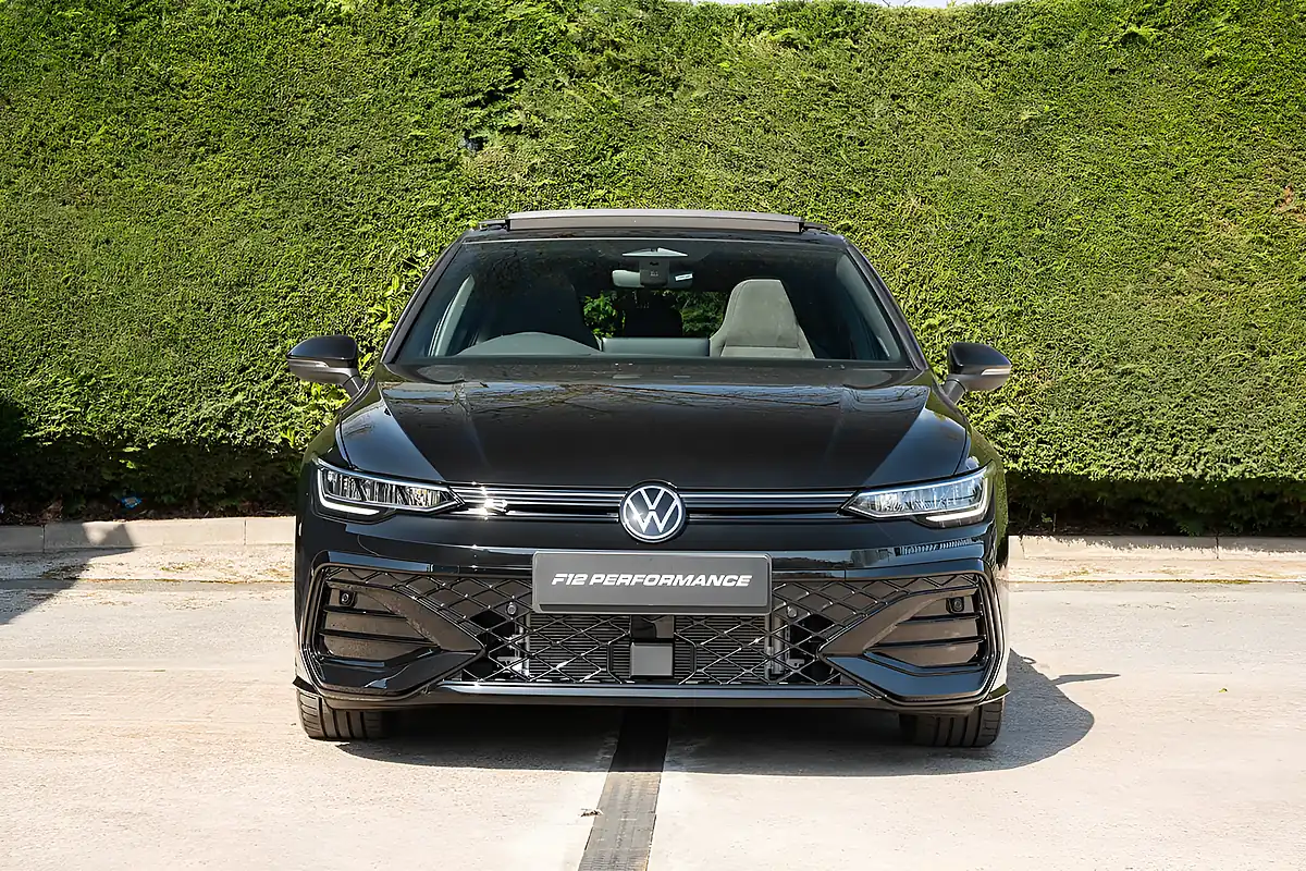 Used 2026 Volkswagen Golf R-Line Black - Interior and Exterior details 12