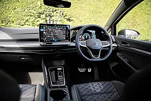 Used 2026 Volkswagen Golf R-Line Black - Interior and Exterior details 19