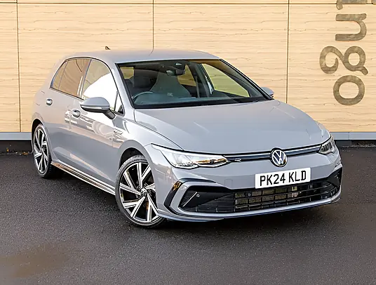 2024 Volkswagen Golf R-LINE TSI