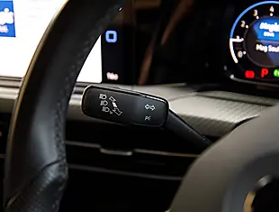 Used 2026 Volkswagen Golf R-Line White - Interior and Exterior details 11