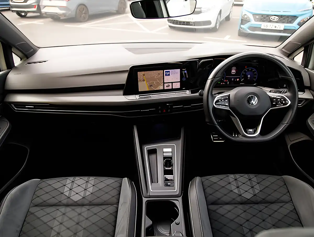 Used 2026 Volkswagen Golf R-Line White - Interior and Exterior details 3