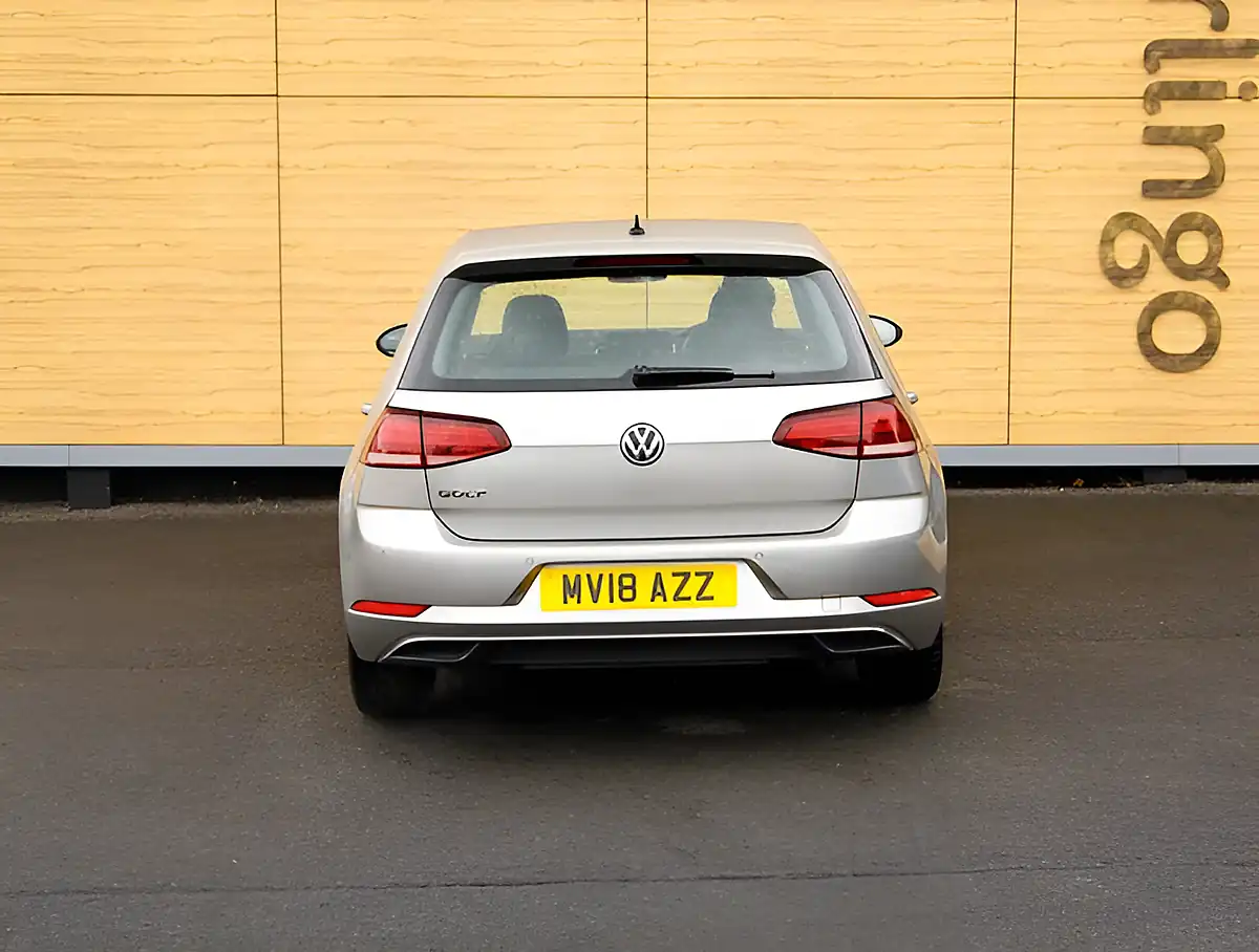 Used 2026 Volkswagen Golf Se Navigation Silver - Interior and Exterior details 6
