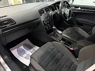 Used 2026 Volkswagen Golf Silver - Interior and Exterior details 19