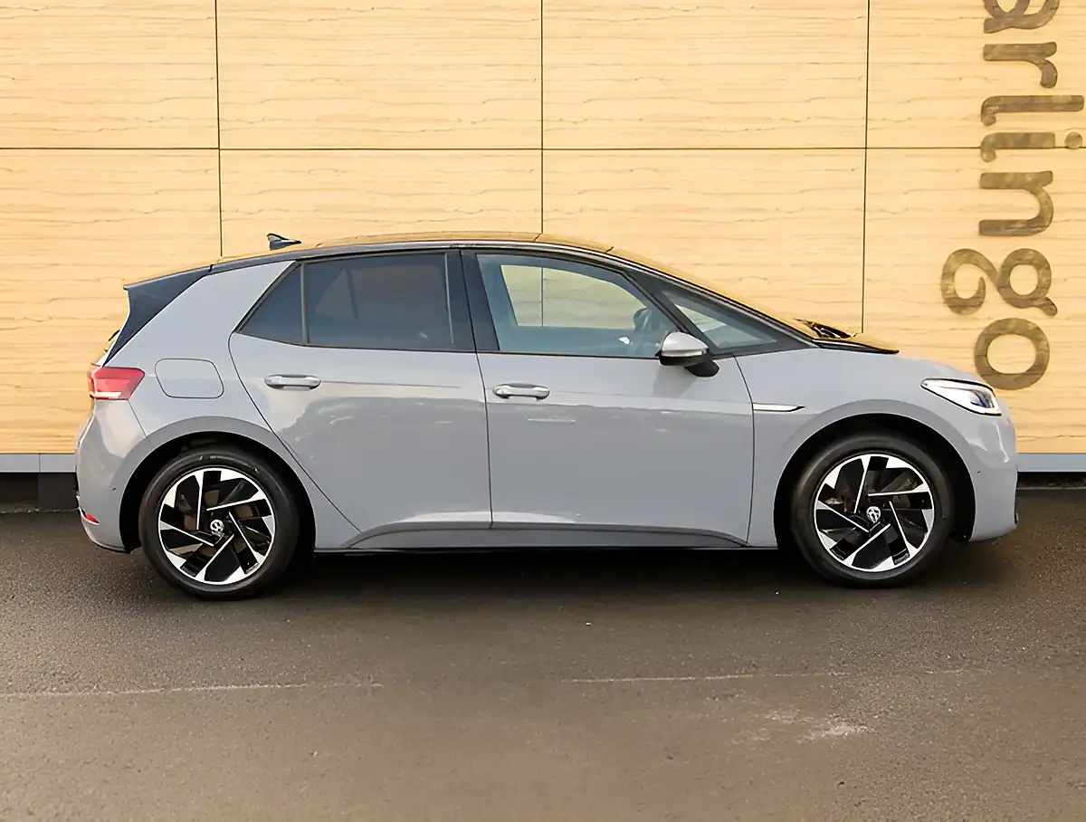 Used 2026 Volkswagen ID.3 Family Grey - Interior and Exterior details 8