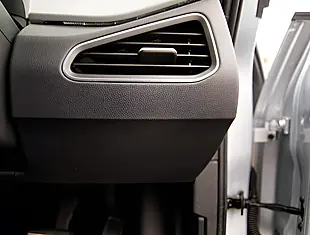 Used 2026 Volkswagen ID.3 Family Silver - Interior and Exterior details 10
