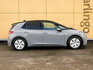 Used 2026 Volkswagen ID.3 Pro Performance Family Grey - Interior and Exterior details 9