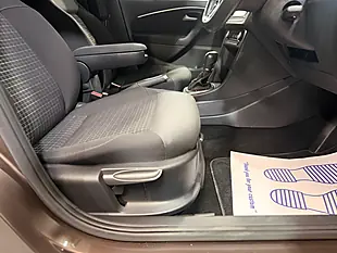 Used 2026 Volkswagen Polo Comfortline Brown - Interior and Exterior details 11