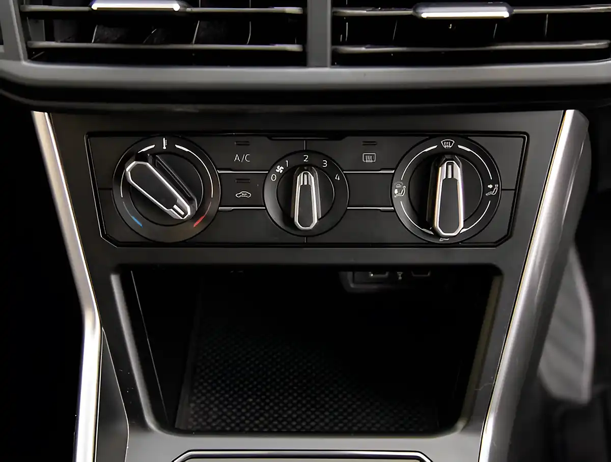 Used 2026 Volkswagen Polo Life Grey - Interior and Exterior details 19