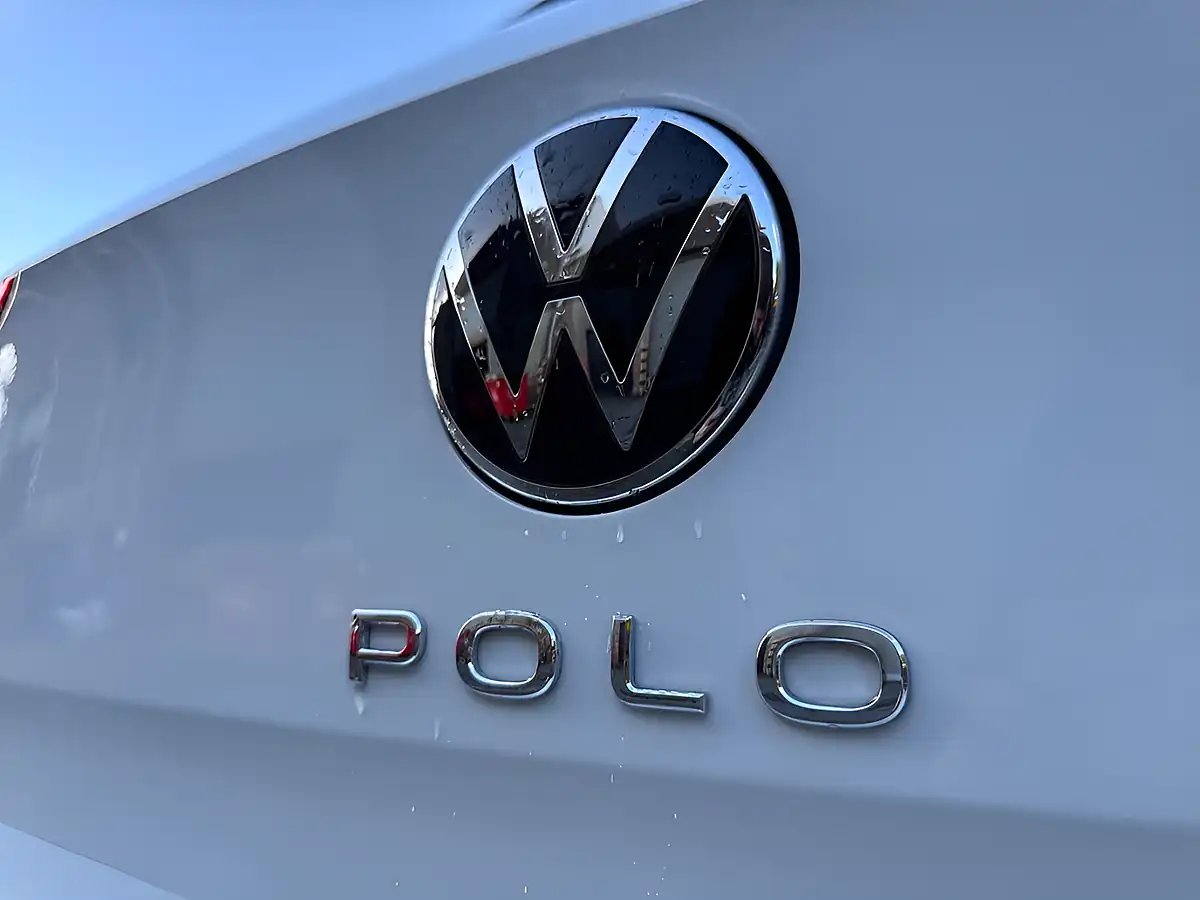 Used 2026 Volkswagen Polo Match Pure White - Interior and Exterior details 19