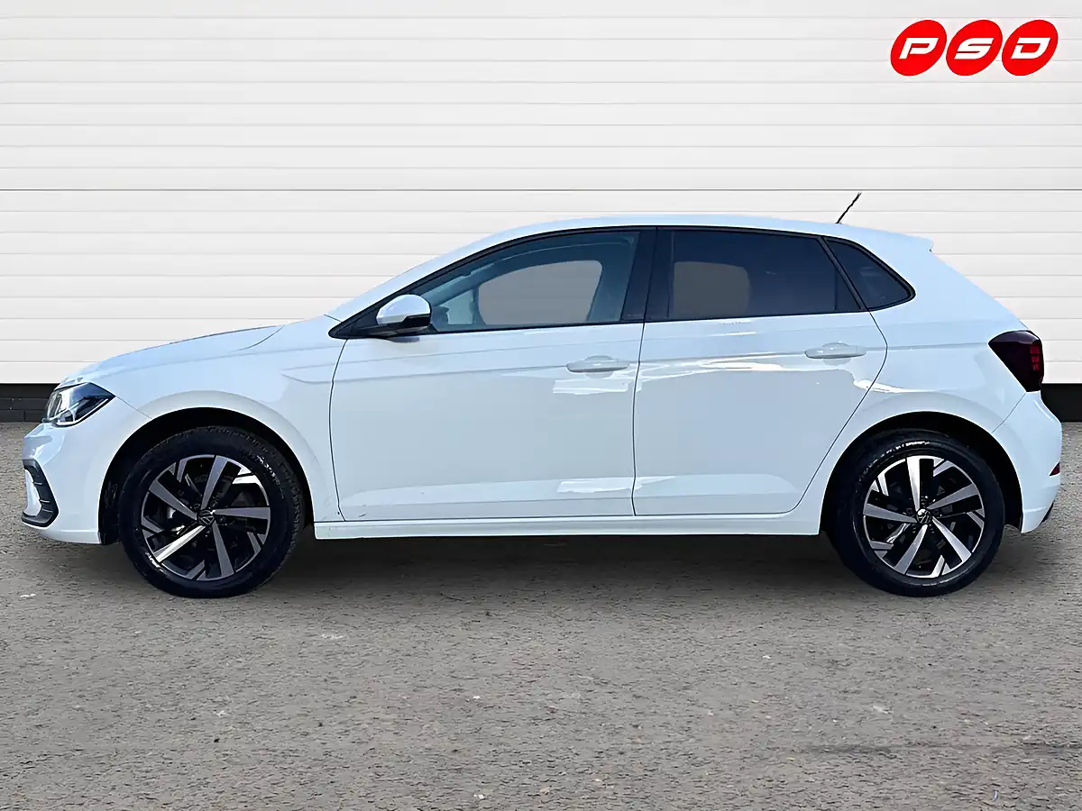 Used 2026 Volkswagen Polo Match Pure White - Interior and Exterior details 5