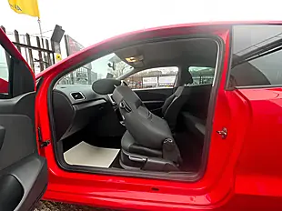 Used 2026 Volkswagen Polo Moda a/C Red - Interior and Exterior details 19