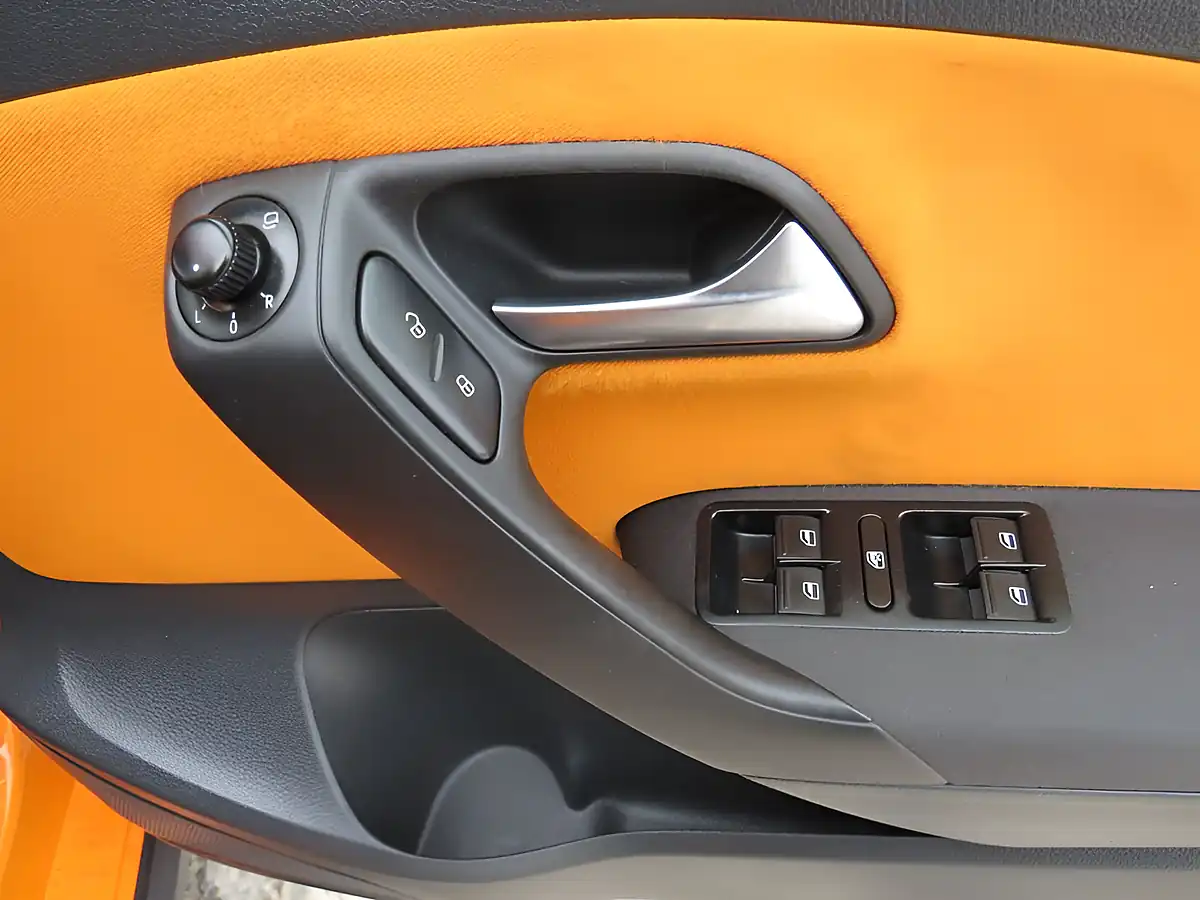 Used 2026 Volkswagen Polo Orange - Interior and Exterior details 14