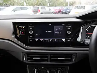 Used 2026 Volkswagen Polo Se Blue - Interior and Exterior details 15