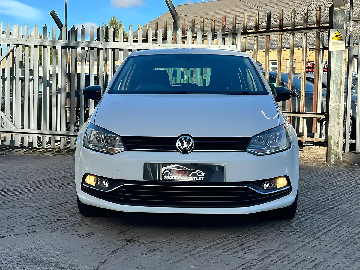 Used 2026 Volkswagen Polo Se Design White - Interior and Exterior details 6