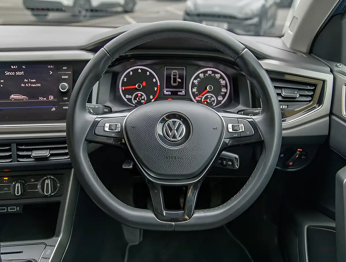 Used 2026 Volkswagen Polo Se Evo Blue - Interior and Exterior details 12