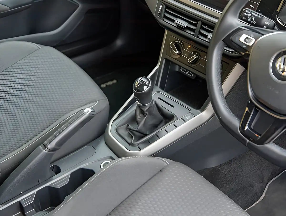 Used 2026 Volkswagen Polo Se Evo Blue - Interior and Exterior details 18