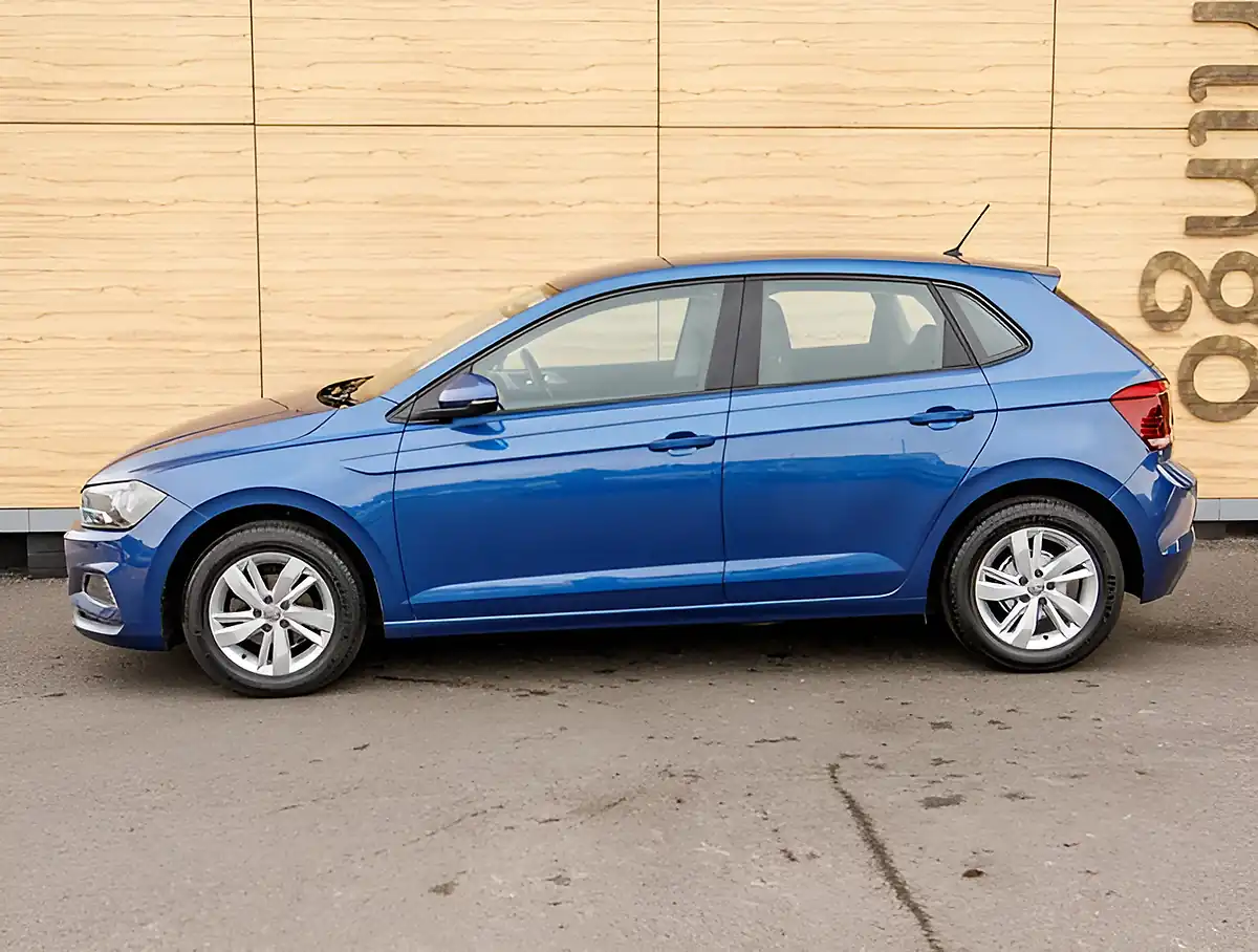Used 2026 Volkswagen Polo Se Evo Blue - Interior and Exterior details 9