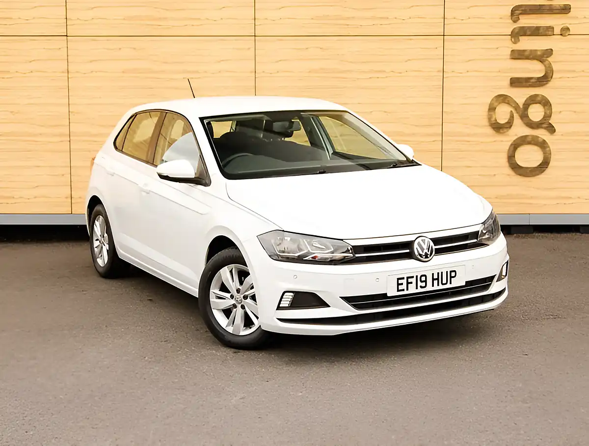 Used 2026 Volkswagen Polo Se Evo White - Front View