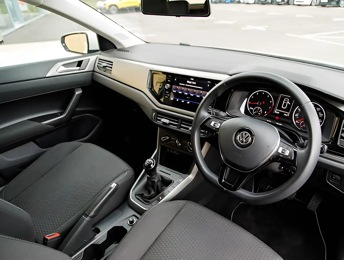 Used 2026 Volkswagen Polo Se Evo White - Interior and Exterior details 4