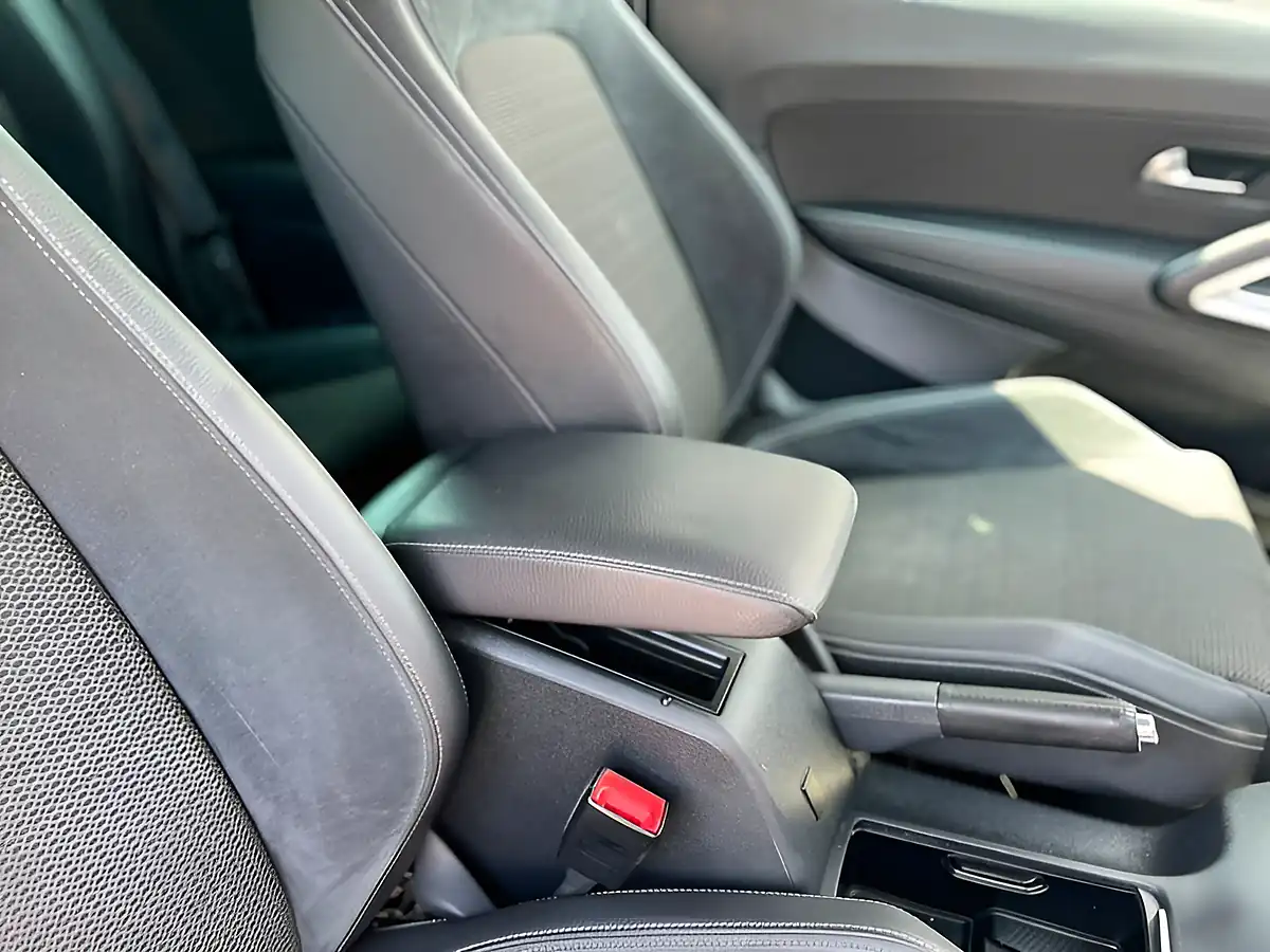 Used 2026 Volkswagen Scirocco GT Black - Interior and Exterior details 16