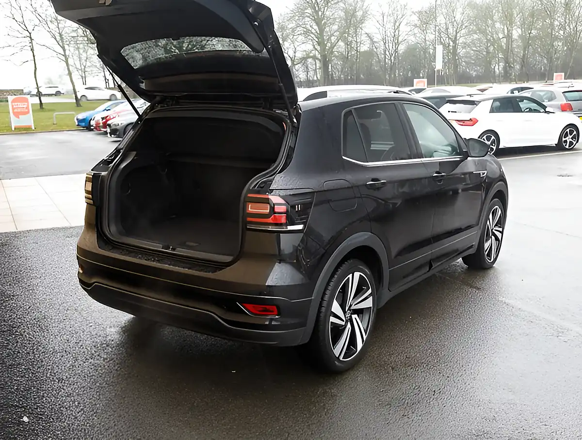 Used 2026 Volkswagen T-Cross R-Line Black - Interior and Exterior details 20