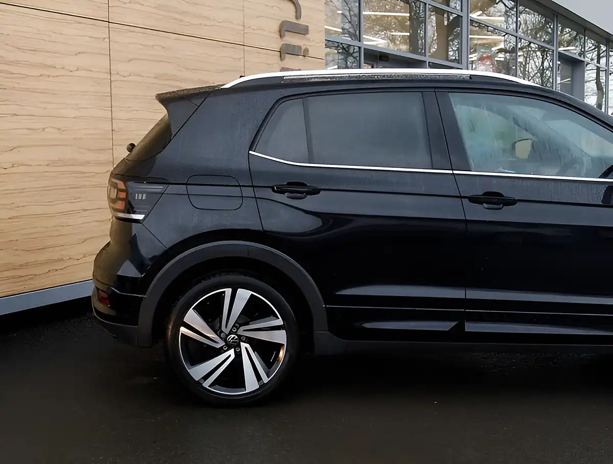 Used 2026 Volkswagen T-Cross R-Line Black - Interior and Exterior details 7