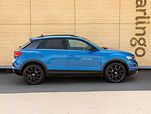Used 2026 Volkswagen T-Roc Black Edition Blue - Interior and Exterior details 11