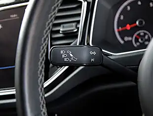 Used 2026 Volkswagen T-Roc Black Edition Blue - Interior and Exterior details 13