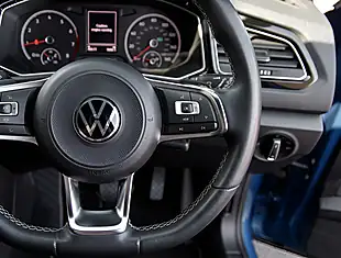 Used 2026 Volkswagen T-Roc Black Edition Blue - Interior and Exterior details 15