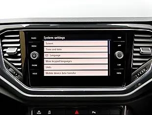 Used 2026 Volkswagen T-Roc R-Line Yellow - Interior and Exterior details 16
