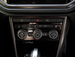 Used 2026 Volkswagen T-Roc Se Yellow - Interior and Exterior details 19