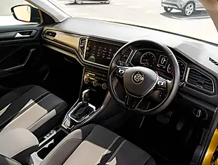 Used 2026 Volkswagen T-Roc Se Yellow - Interior and Exterior details 4