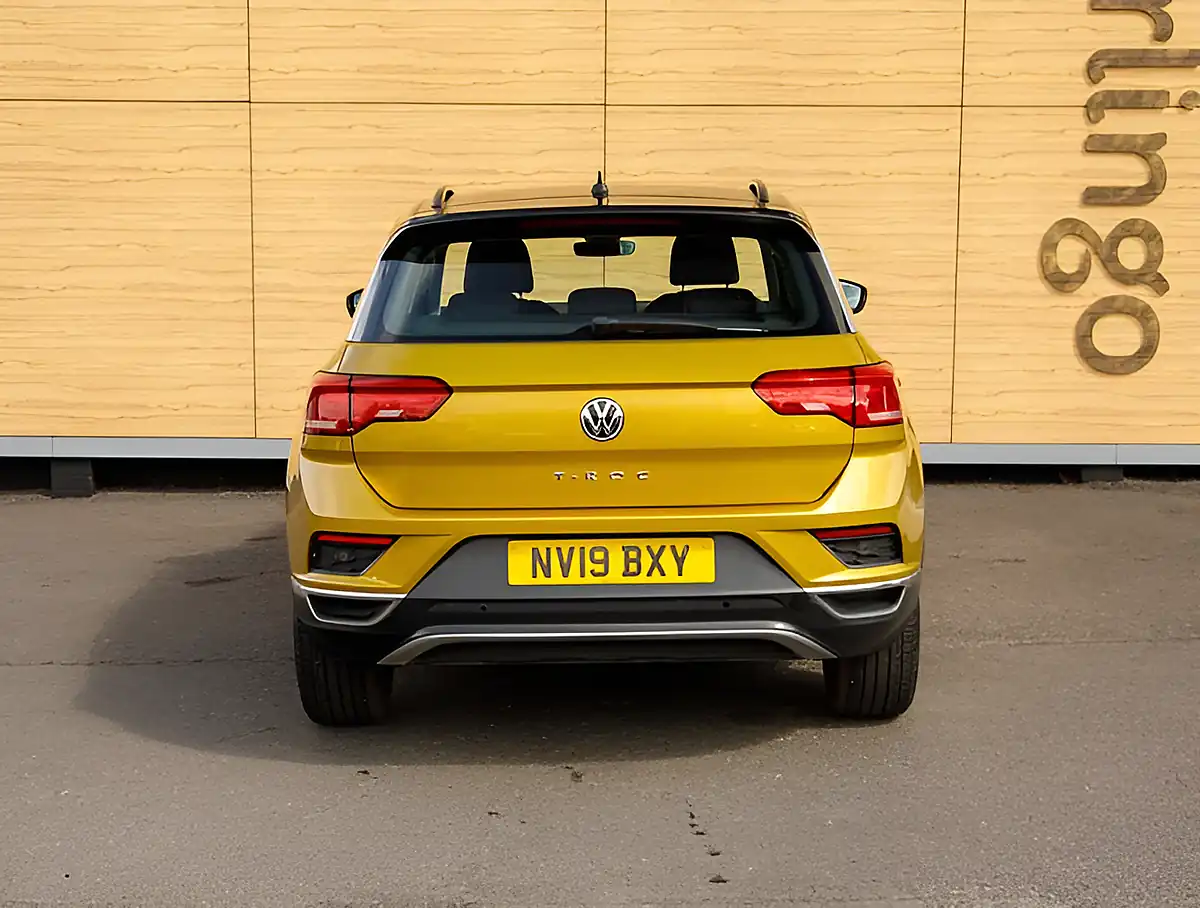 Used 2026 Volkswagen T-Roc Se Yellow - Interior and Exterior details 6