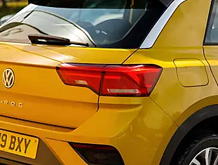 Used 2026 Volkswagen T-Roc Se Yellow - Interior and Exterior details 9