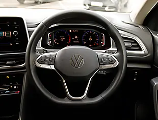 Used 2026 Volkswagen T-Roc Style Blue - Interior and Exterior details 11