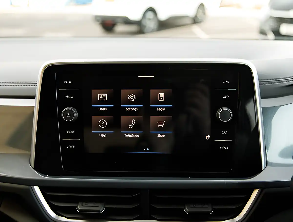 Used 2026 Volkswagen T-Roc Style Blue - Interior and Exterior details 12