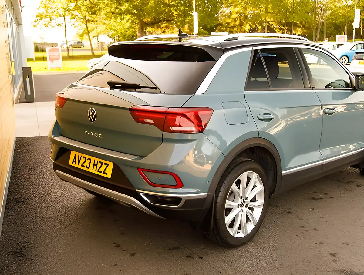 Used 2026 Volkswagen T-Roc Style Blue - Interior and Exterior details 7