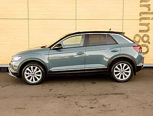 Used 2026 Volkswagen T-Roc Style Blue - Interior and Exterior details 9