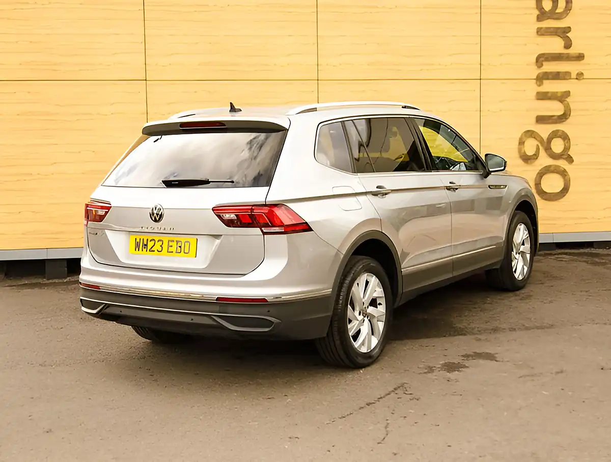 Used 2026 Volkswagen Tiguan Allspace Life Silver - Interior and Exterior details 2