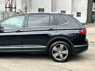 Used 2026 Volkswagen Tiguan Allspace Sel Black - Interior and Exterior details 10